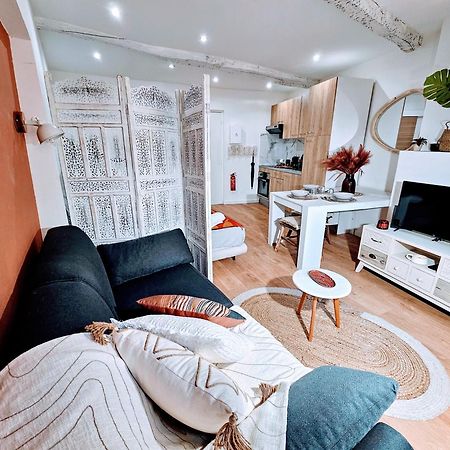 Studio Aux Pieds Des Parfumeries กราส ภายนอก รูปภาพ